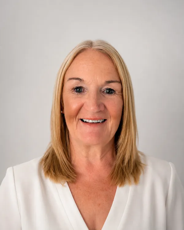 Cheryl Ellins